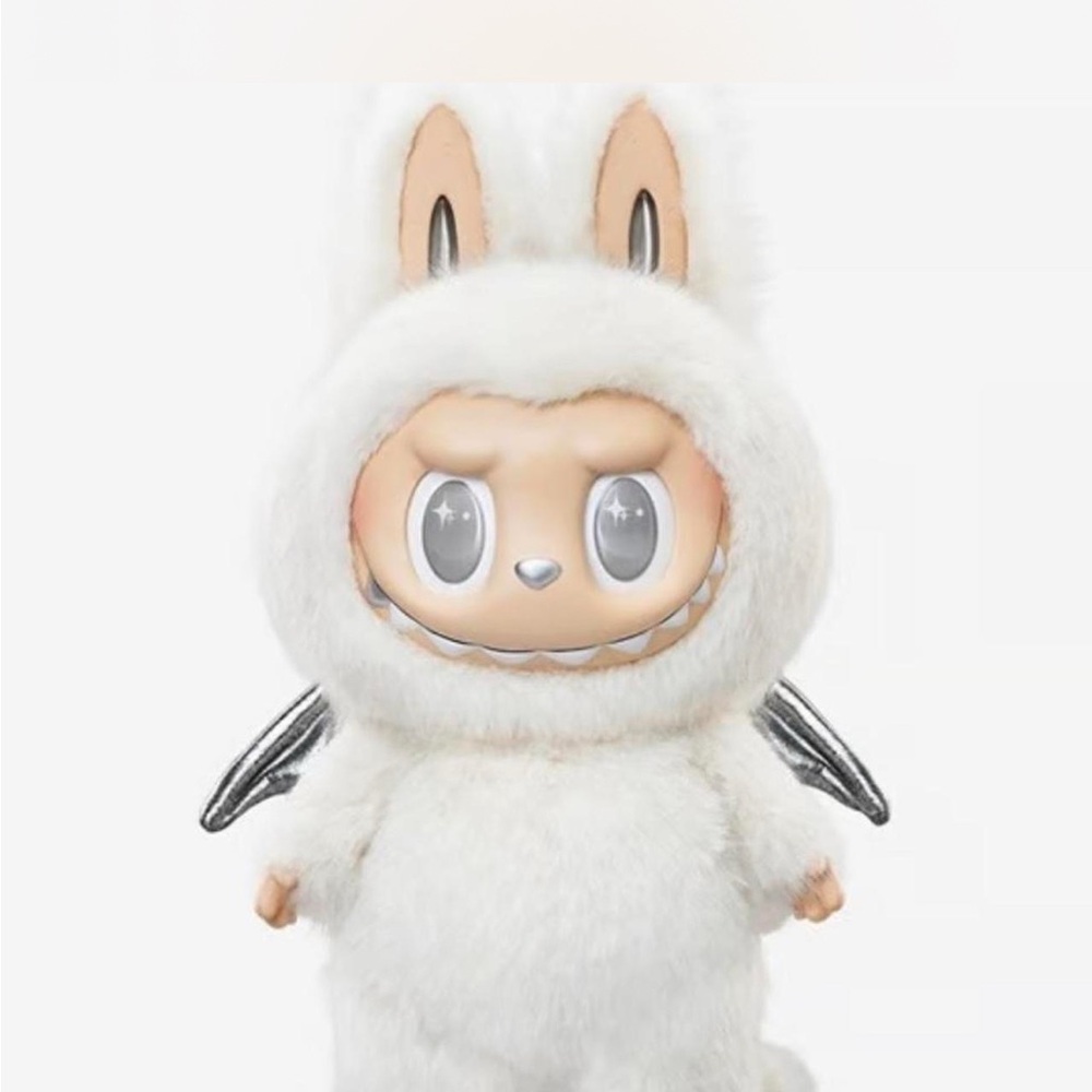 Authentic Pop Mart Angel in Clouds Zimomo Labubu.